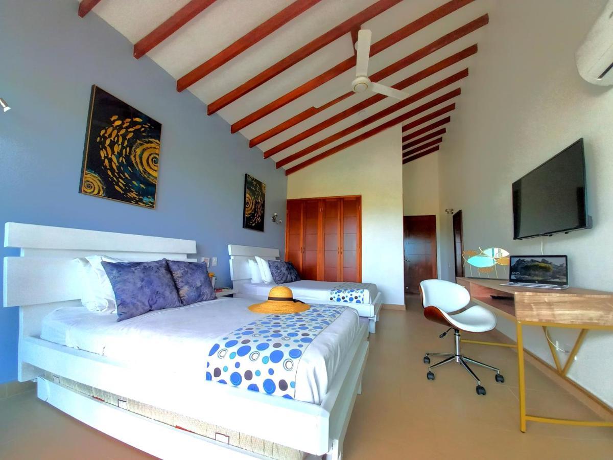 Beach Villa Sol & Mar Cartagena, Beachfront & Private Pool Buitenkant foto